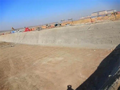 丹巴高铁桩基础建设